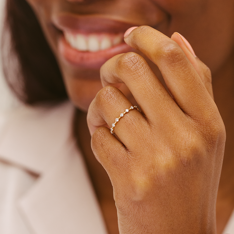 Floating Diamonds Ring - 0,18ct Salt & Pepper Diamonds